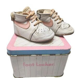 Vtg 1986 Nike Sweet Dreams Soft Blue Swoosh Baby Shoes Socks Size 1 Tin Box#49